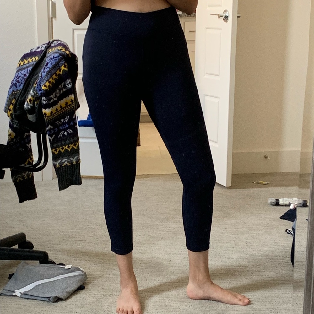 New navy Uniqlo airism leggings